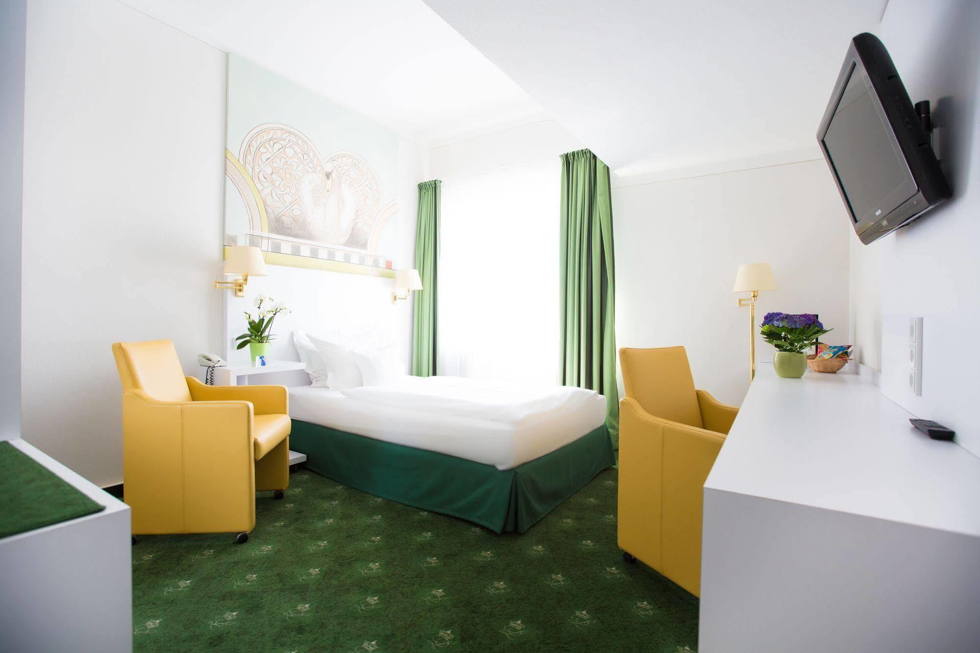 Hotel Koenig Ludwig Ii 3*